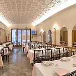 Hotel Loreto Hotel 2*