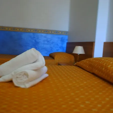 Отель Hotel Loreto