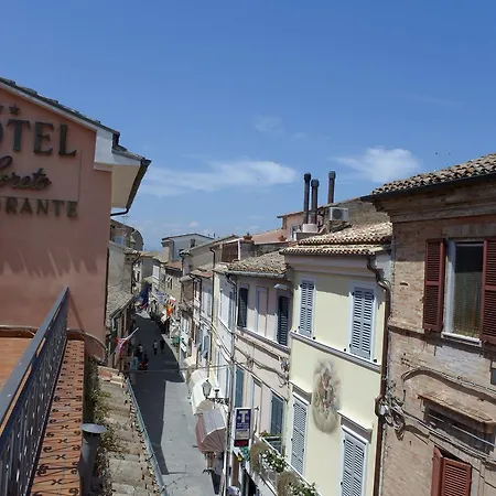 Hotel Loreto 2* Лорето