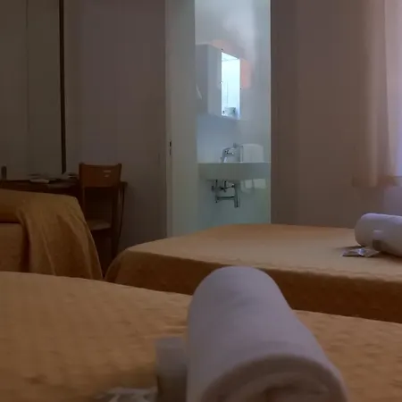 Отель Hotel Loreto Лорето