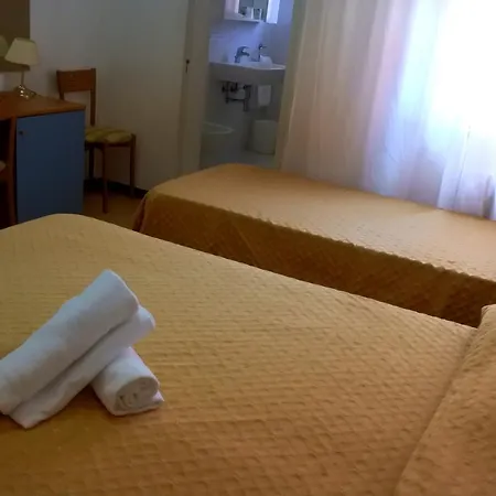 Hotel Loreto Лорето