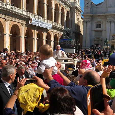 Hotel Loreto Отель 2*