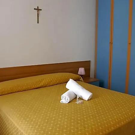 Hotel Loreto 2*