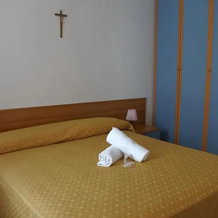 Hotel Loreto Hotell 2*